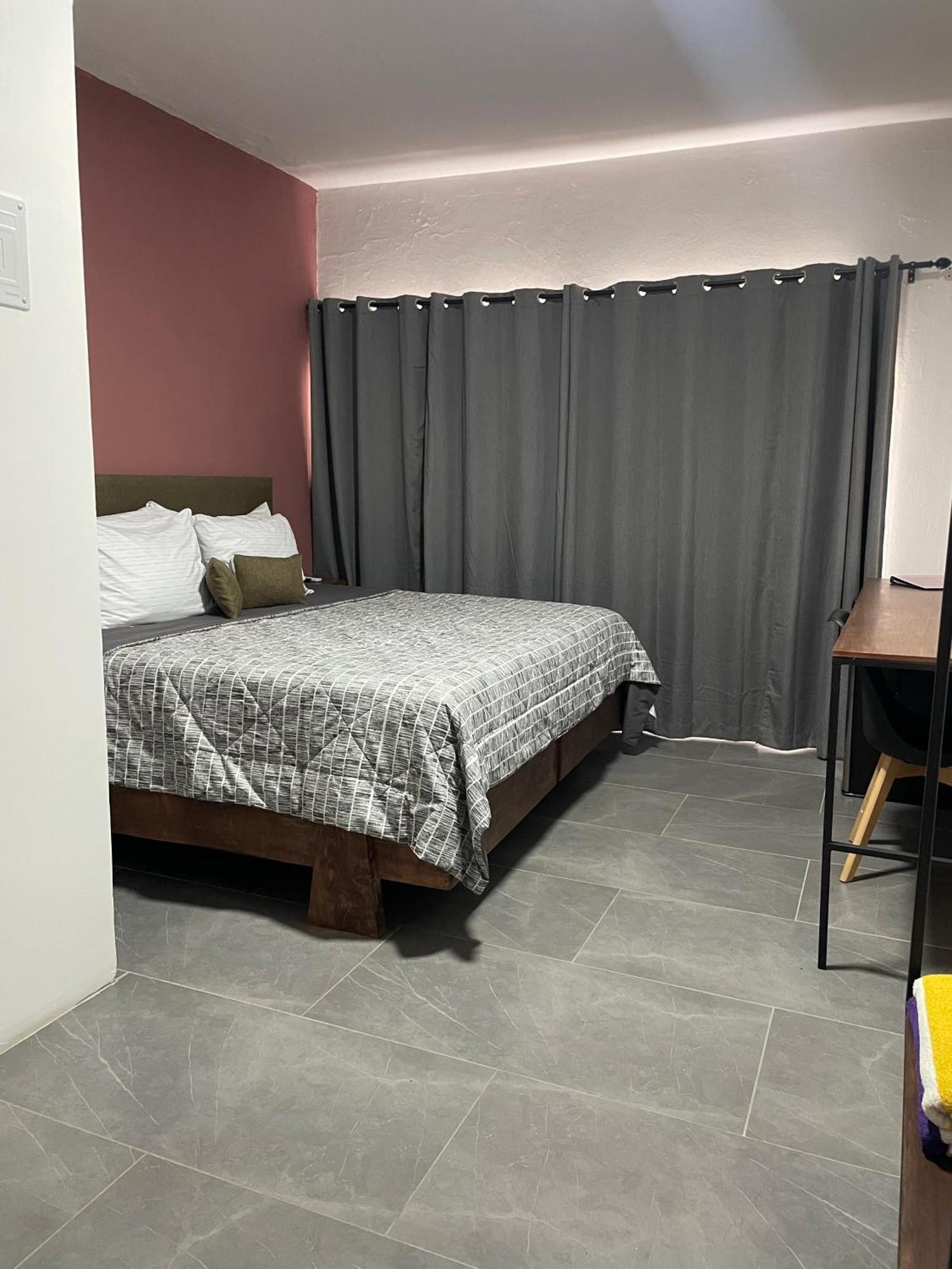 Quinta La Perla Vandrarhem Guadalajara Exteriör bild
